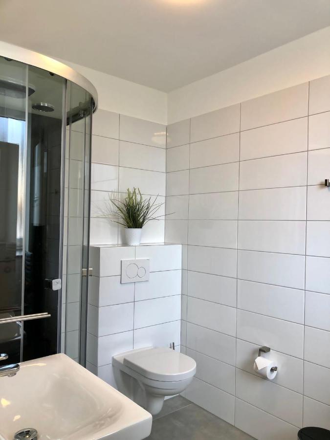Erdgeschoss-Appartement Mit Seeterasse Ahrensbok Exterior foto