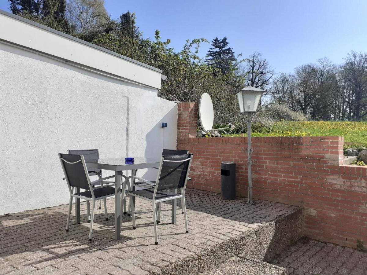Erdgeschoss-Appartement Mit Seeterasse Ahrensbok Exterior foto
